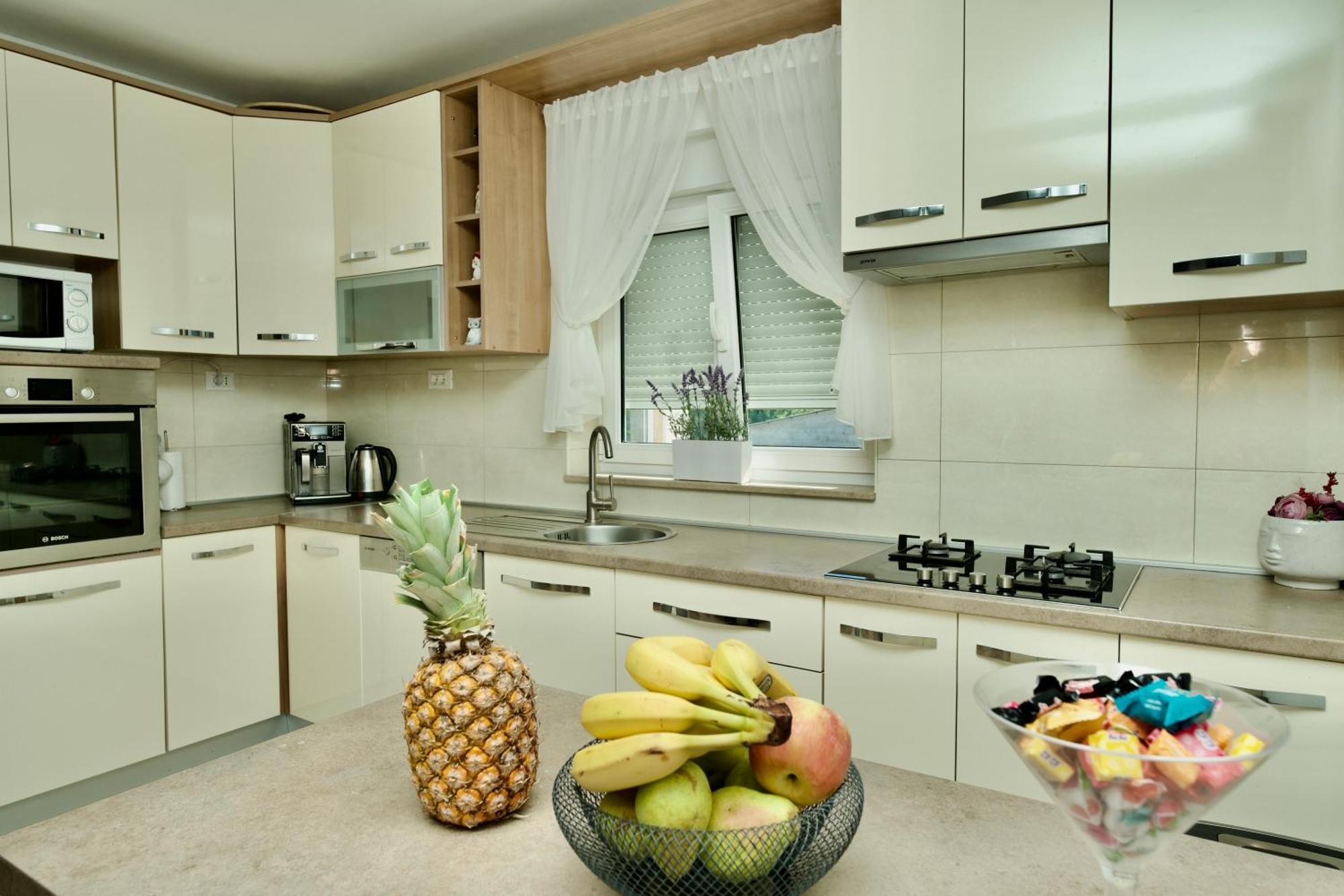 Apartment Lana Bristivica 외부 사진