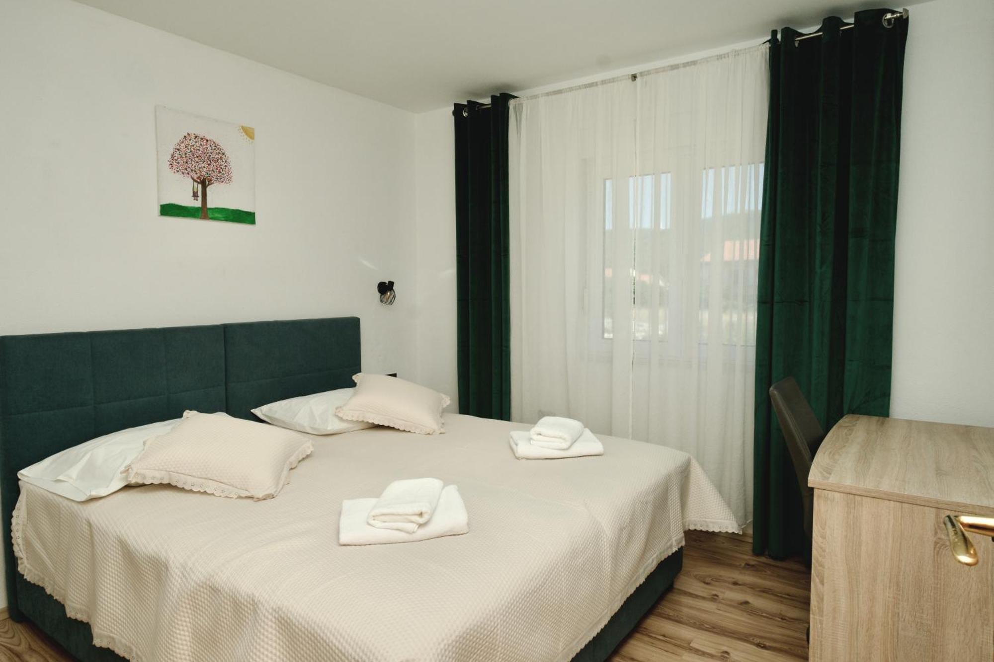 Apartment Lana Bristivica 외부 사진